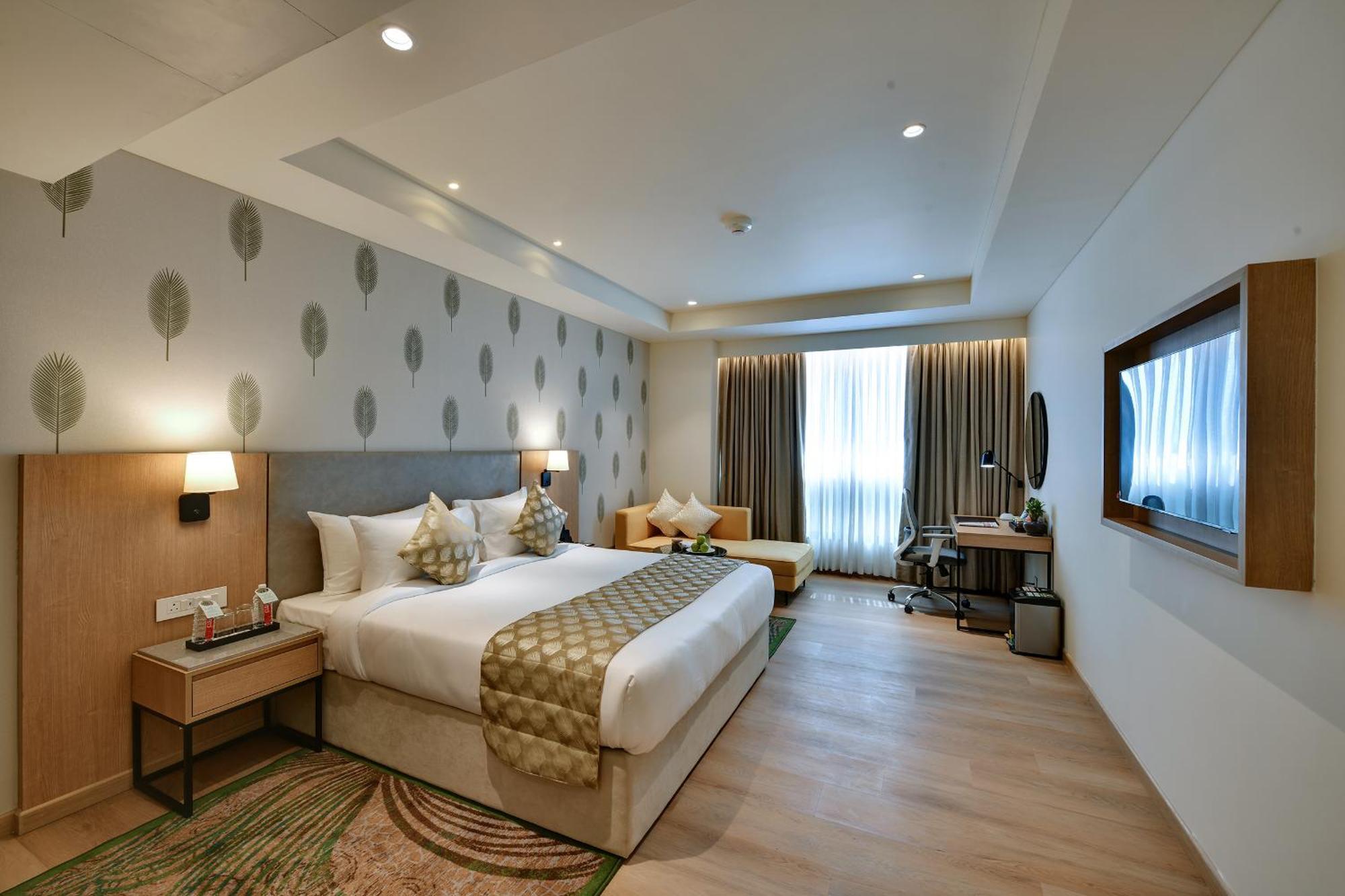 The Fern Residency, Gandhinagar Hotel Bagian luar foto